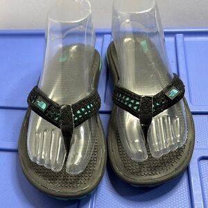 The North Face Black and Teal Sandals Sz 6 Excellent Condition